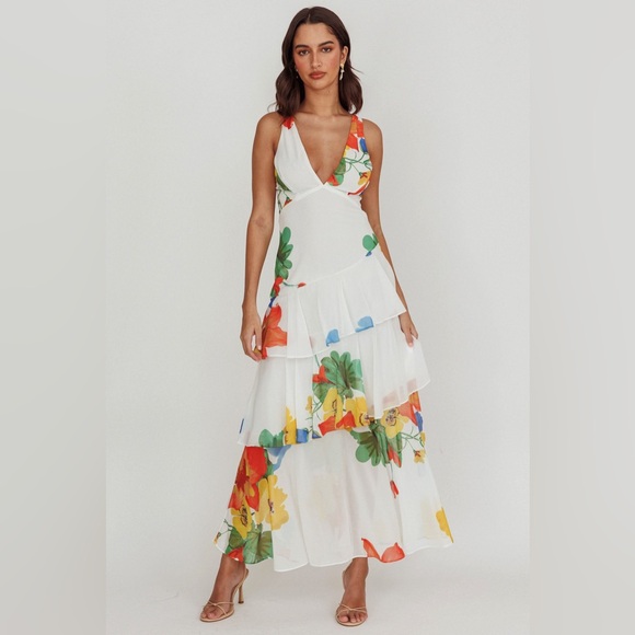 *NWT* Saints & Secrets Veda Strappy Back Ruffle Maxi Dress White - Picture 1 of 15